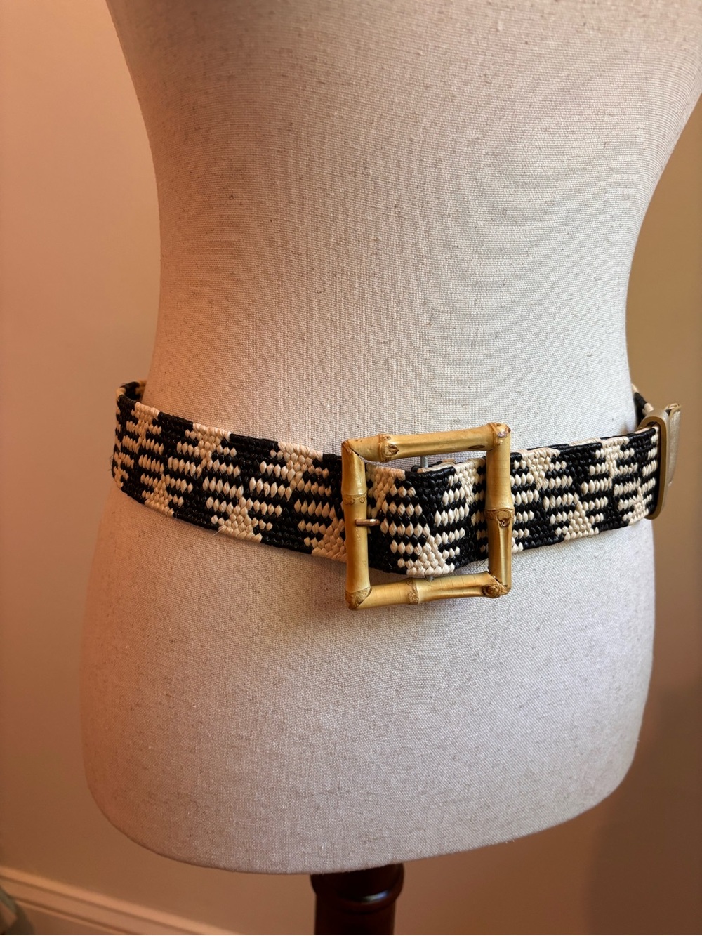 Black White Woven Stretch Belt Bamboo Buckle Boho Resort Waist Belt